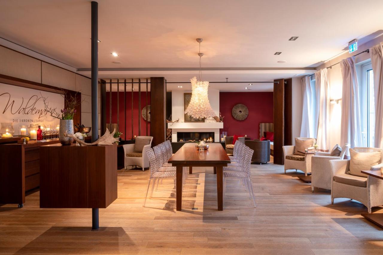 Landhotel 3Kronen Adelsdorf Extérieur photo